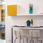 Apartmán Quiet B&b, Airport Connection *