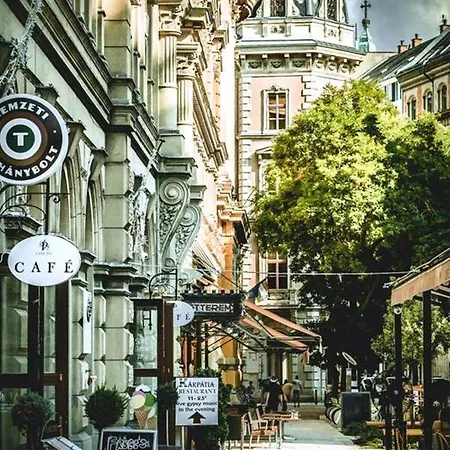 Quiet B&b, Airport Connection * Будапешт