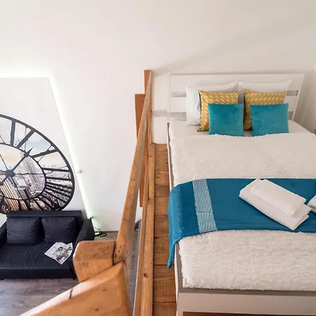 Quiet B&b, Airport Connection