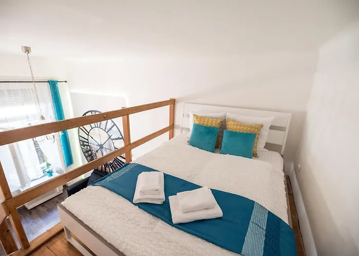 Quiet B&b, Airport Connection Apartament *