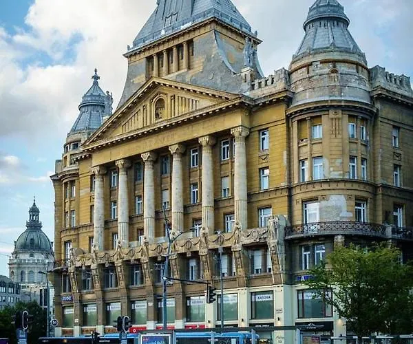 Quiet B&b, Airport Connection Budapesta